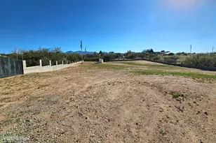 172 S Pima Ln, Benson, AZ 85602 - Photo 16