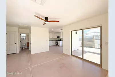 1430 N Columbus Boulevard, Tucson, AZ 85712 - Photo 2