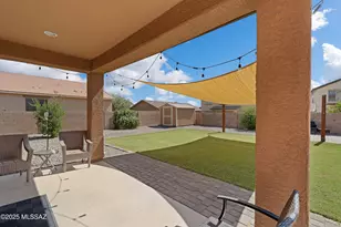 11363 W Fire Art Dr, Marana, AZ 85658 - Photo 2