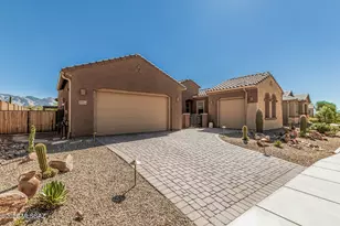 10936 N Ledge Stone Dr, Tucson, AZ 85742 - Photo 4
