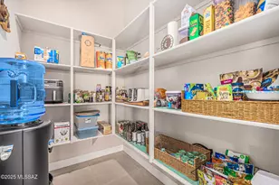 10936 N Ledge Stone Dr, Tucson, AZ 85742 - Photo 14