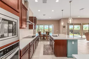 10936 N Ledge Stone Dr, Tucson, AZ 85742 - Photo 10