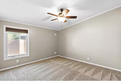 9011 N Valgrind Lane, Tucson, AZ 85743 - Photo 34