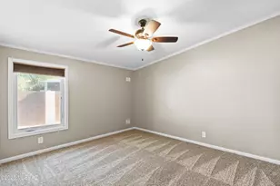 9011 N Valgrind Ln, Tucson, AZ 85743 - Photo 34