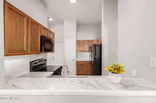 2537 E Chisel Ct, Oro Valley, AZ 85755 - Photo 6