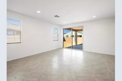 6898 W Indian Clover Way, Tucson, AZ 85757 - Photo 2