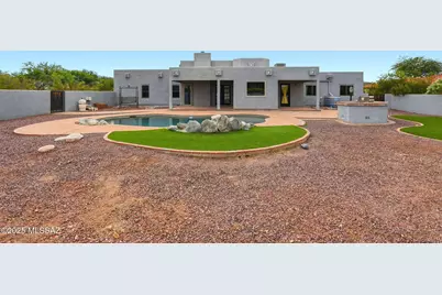 6938 W Calla Drive, Tucson, AZ 85743 - Photo 2