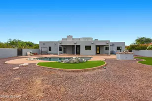 6938 W Calla Dr, Tucson, AZ 85743 - Photo 2