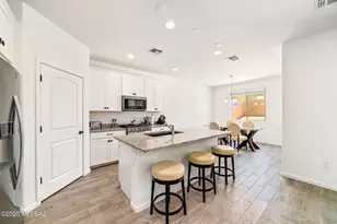 9796 E Lynx Lk Trl, Tucson, AZ 85747 - Photo 10