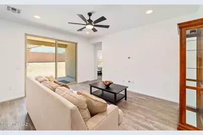 9796 E Lynx Lake Trail, Tucson, AZ 85747 - Photo 8