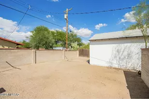 802 N Jefferson Ave, Tucson, AZ 85711 - Photo 20