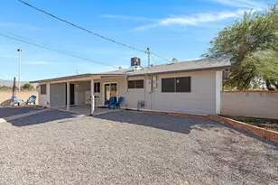 8271 E Kenyon Dr, Tucson, AZ 85710 - Photo 20