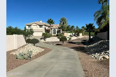 10895 N Canada Hills Court, Tucson, AZ 85737 - Photo 1