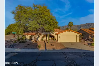 14660 N Flagstone Drive, Oro Valley, AZ 85755 - Photo 4