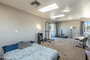 1342 W Schafer Dr, Tucson, AZ 85705 - Photo 32