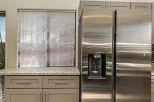 610 E Waverly St, Tucson, AZ 85705 - Photo 10