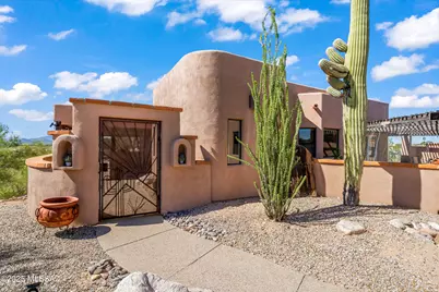 30 W Stone Loop, Tucson, AZ 85704 - Photo 1