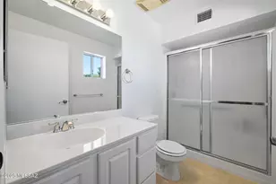 57 E Santa Belia, Green Valley, AZ 85614 - Photo 14