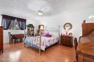 57 E Santa Belia, Green Valley, AZ 85614 - Photo 12