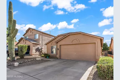 9048 E Orchid Vine Drive, Tucson, AZ 85747 - Photo 1