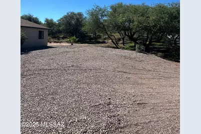 895 Calle Alabastro, Rio Rico, AZ 85648 - Photo 4