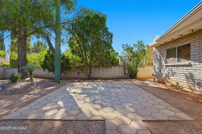 935 S La Higuera, Green Valley, AZ 85614 - Photo 42