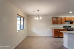 776 W Calle Ormino, Sahuarita, AZ 85629 - Photo 8