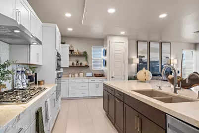 2026 W Spotted Toad Court, Tucson, AZ 85704 - Photo 10