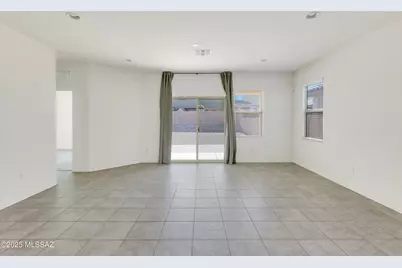 7035 W Inkwood Lane, Tucson, AZ 85757 - Photo 8