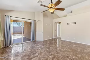 8289 S Bainbridge Rd, Tucson, AZ 85747 - Photo 16