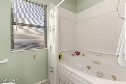 1730 E Moonshroud Drive, Tucson, AZ 85737 - Photo 16