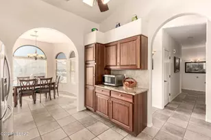 1730 E Moonshroud Dr, Tucson, AZ 85737 - Photo 10