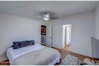 7570 E Speedway Boulevard #516, Tucson, AZ 85710 - Photo 14