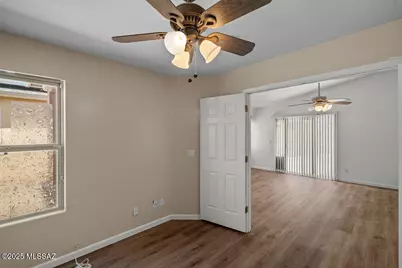 8838 E Mountain Spring Drive, Tucson, AZ 85747 - Photo 12