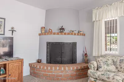 306 N Calle Del Diablo, Green Valley, AZ 85614 - Photo 12