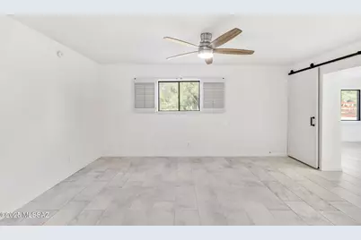 9460 E Catalina Highway, Tucson, AZ 85749 - Photo 28