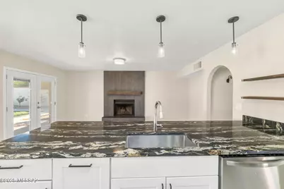 9460 E Catalina Highway, Tucson, AZ 85749 - Photo 22