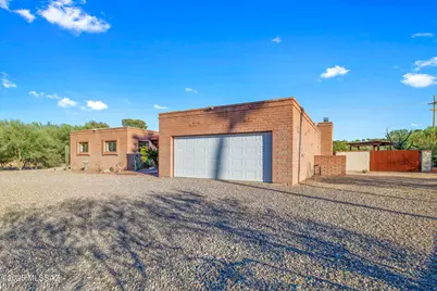 9460 E Catalina Highway, Tucson, AZ 85749 - Photo 6