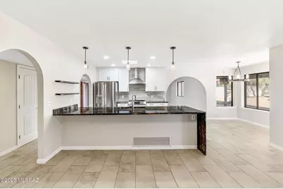 9460 E Catalina Highway, Tucson, AZ 85749 - Photo 14