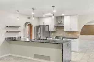 9460 E Catalina Hwy, Tucson, AZ 85749 - Photo 16