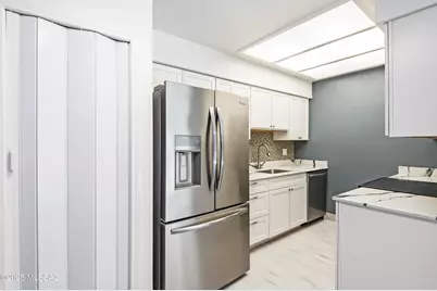 5750 N Camino Esplendora #115, Tucson, AZ 85718 - Photo 16