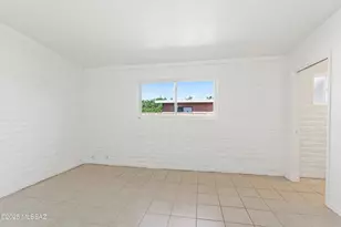 802 E Graybill Dr, Tucson, AZ 85719 - Photo 18