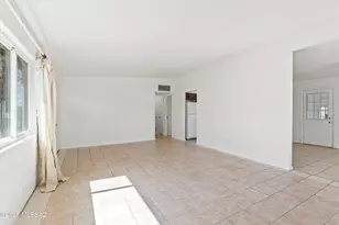 802 E Graybill Dr, Tucson, AZ 85719 - Photo 8