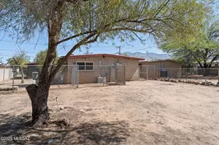 802 E Graybill Dr, Tucson, AZ 85719 - Photo 40