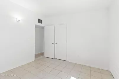 802 E Graybill Drive, Tucson, AZ 85719 - Photo 24