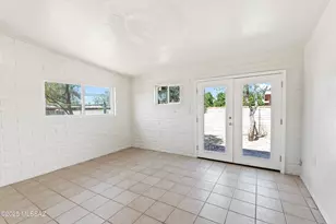 802 E Graybill Dr, Tucson, AZ 85719 - Photo 32