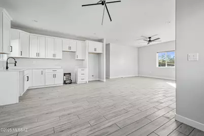 1205 S Herndon Avenue, Tucson, AZ 85713 - Photo 10