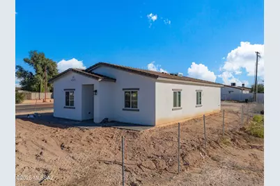 1205 S Herndon Avenue, Tucson, AZ 85713 - Photo 2