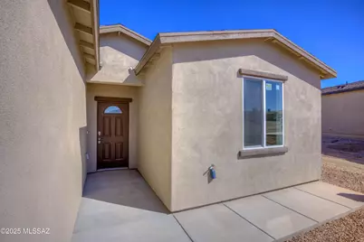 125 S Montgomery Avenue, Corona de Tucson, AZ 85641 - Photo 6
