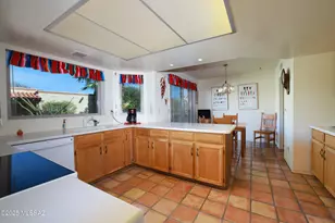 5389 N Fort Yuma Trail, Tucson, AZ 85718 - Photo 18